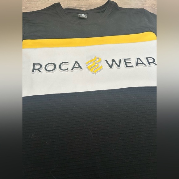 Rocawear Ribbed Short Sleeve Tee with Raised Logo - Picture 2 of 4